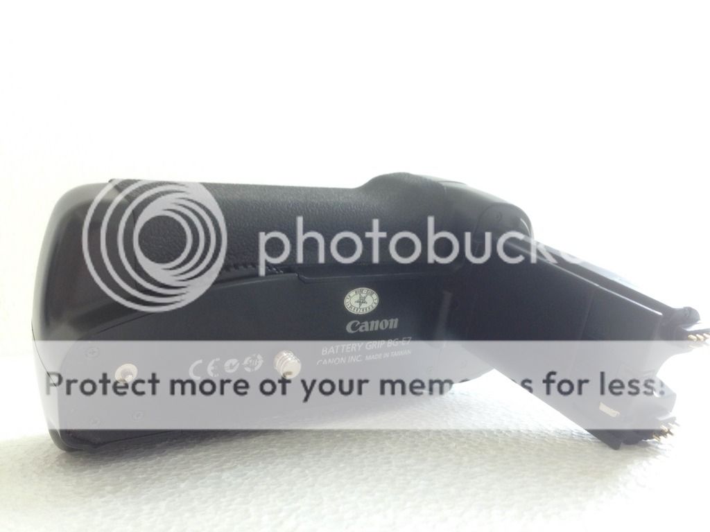 máy chụp hình canon 7d mới 90% - 2