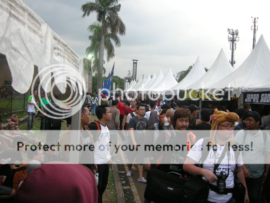 Crowd