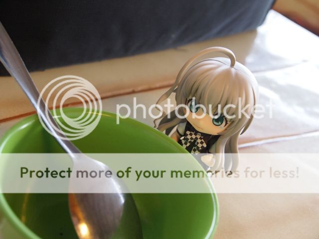 Empty bowl (By Shuuya57) Empty bowl (By Shuuya57)