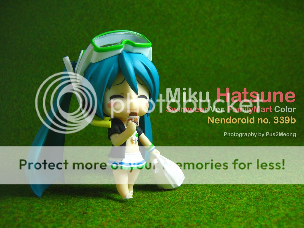 Miku Hatsune Swimwear Ver. FamilyMart Color