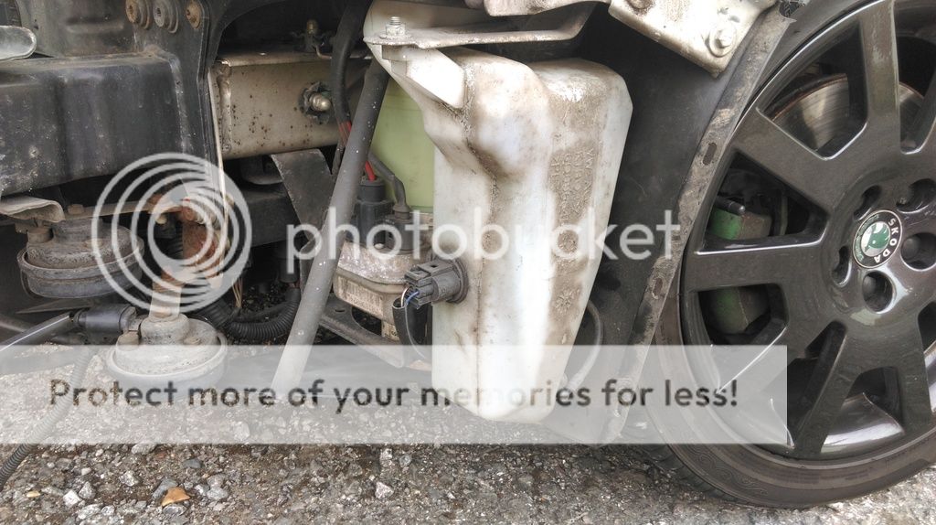 The reason my rear windscreen washers are not working? Skoda Fabia Mk